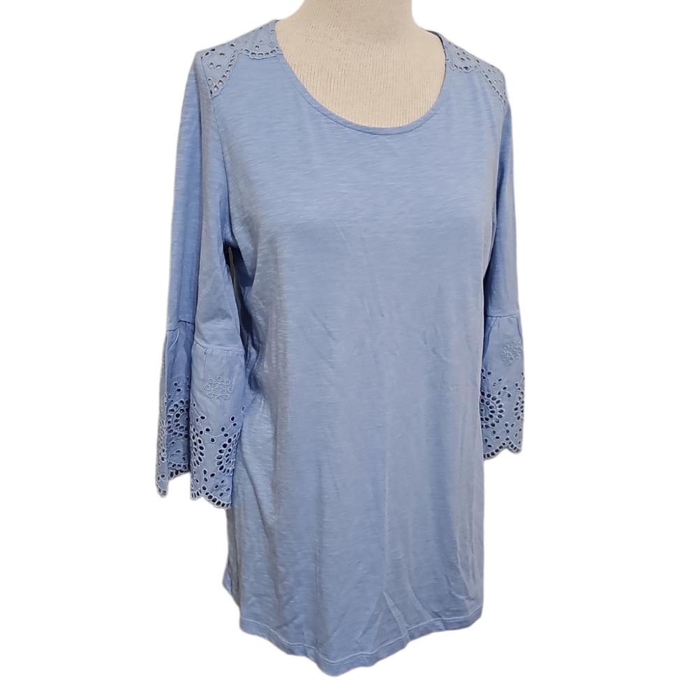 Medium J.Jill Top With Embroidery 3/4 Flowy Sleeves